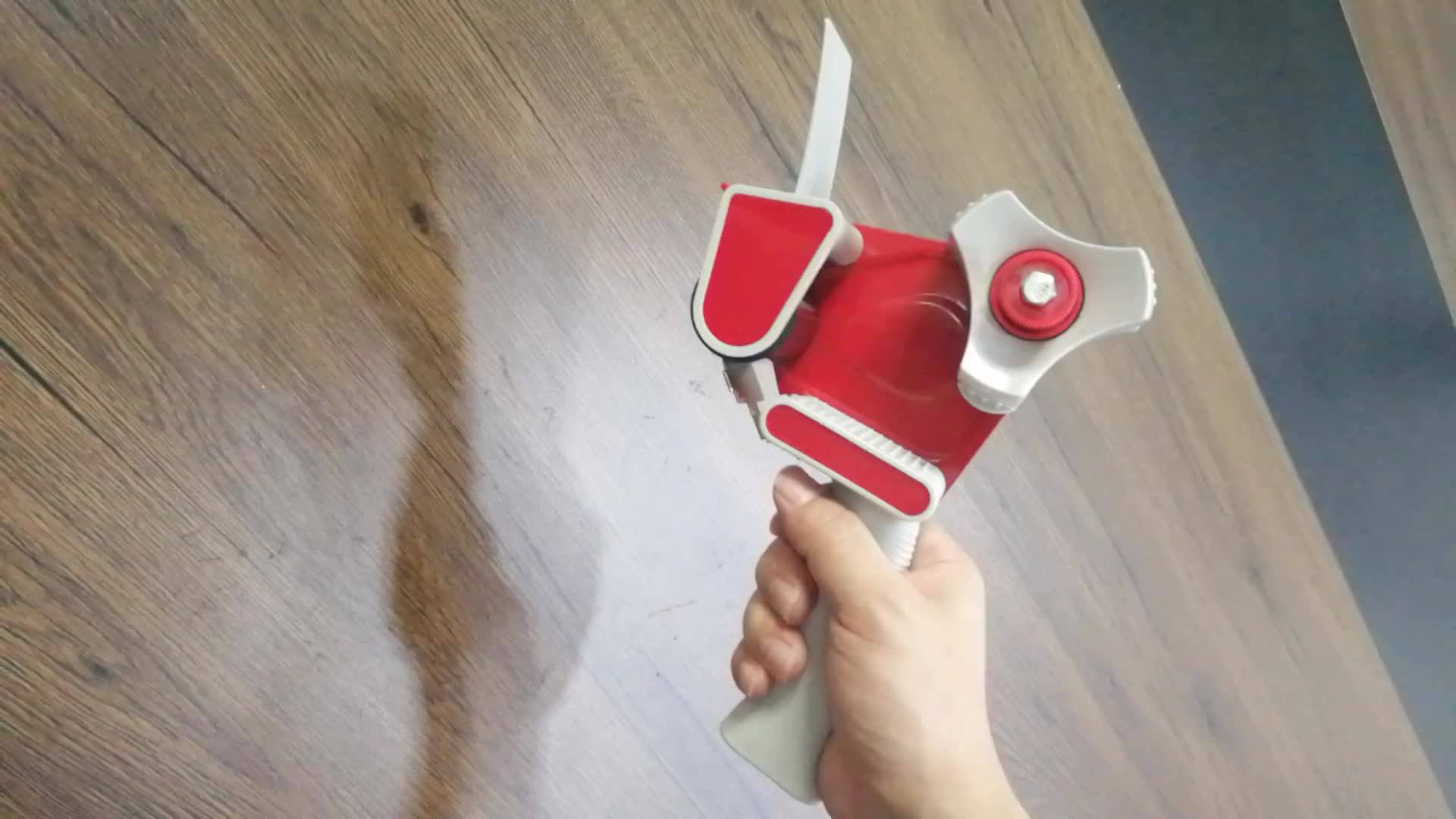 Диспенсер для скотча своими руками из куска трубы