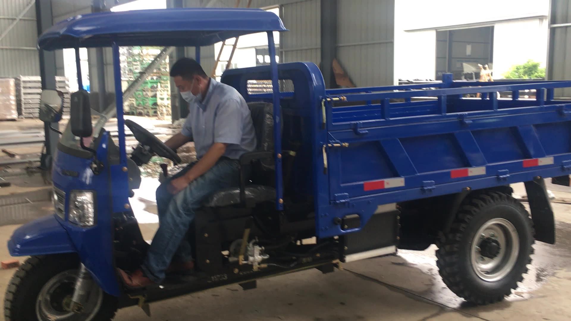 Hot Sale Cargo Diesel Motorized Tipper Three Wheeler Dump Tricycle For