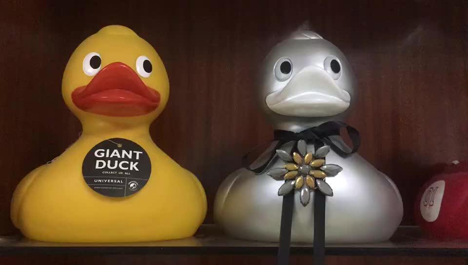 2018 New Hot Bath Duck Big Yellow Rubber Ducks Giant Decorative Big