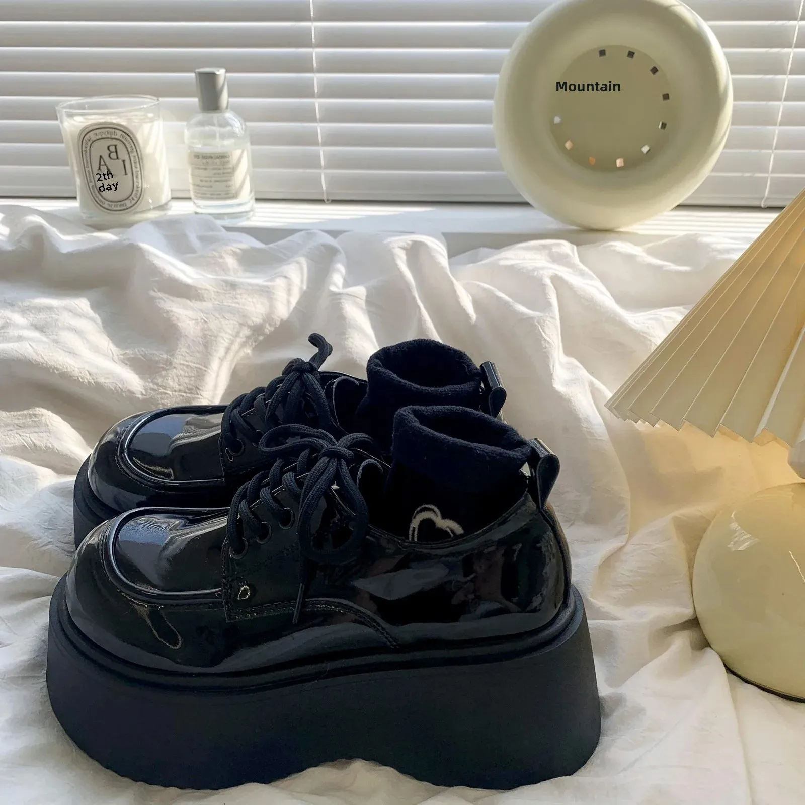 Early Spring 2025 Black Thick Bottom Increased Big Head Lace Small Leather Shoes Women's New All-match British Style Vintage Single-layer Shoes