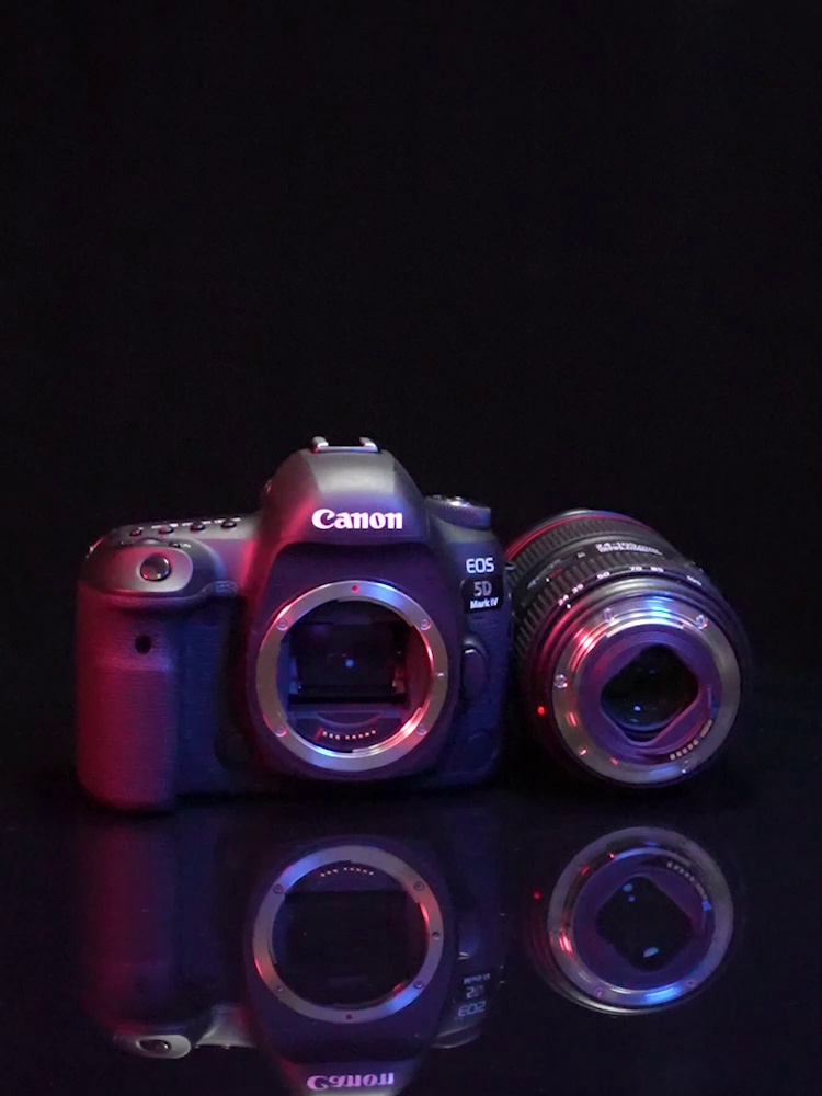 5D4真能够吊打一切画幅微单？别被营销骗了！