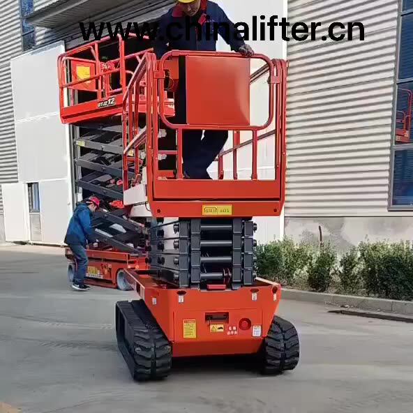 6 M Melacak Self Propelled Scissor Lift 