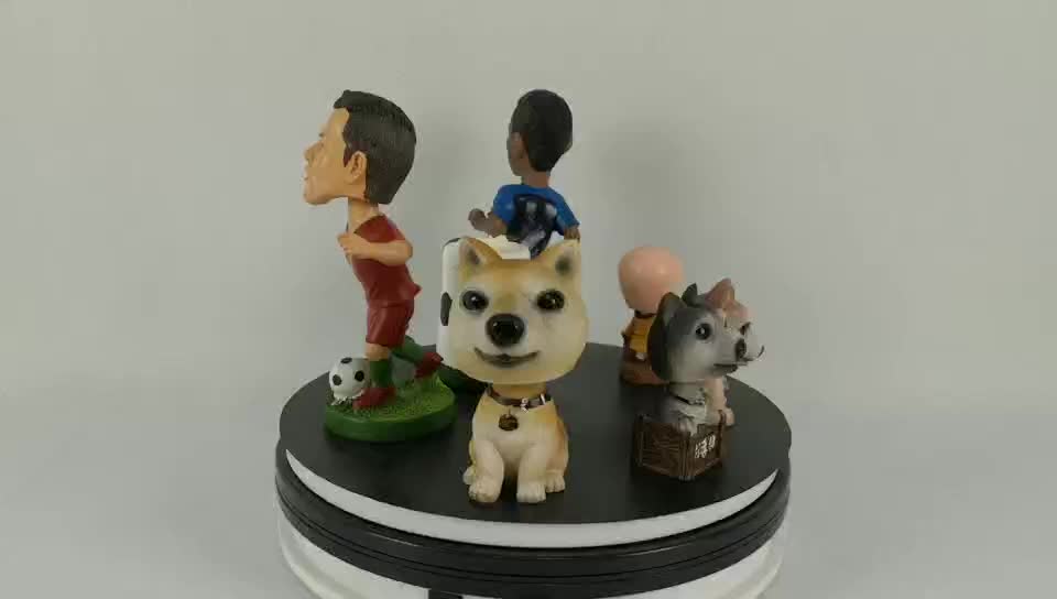 cartoon bobble head soccer player