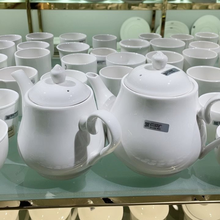 White Relief 32oz Tea Pot Hand Painted Porcelain Teapot Ceramic Coffee