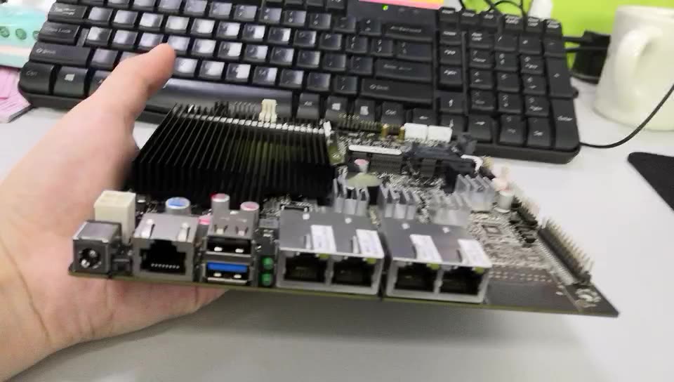 Quad Core J1900 Processor Rj45 6lan Gigabit I210at Pfsense Mini Itx