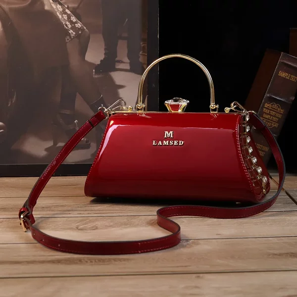 Patent Leather Bag 2025 New Trendy Clip Chain Middle-Aged Women's Bag Fashionable Versatile Single Shoulder Crossbody Underarm Women's Bag