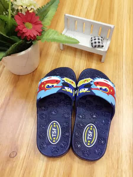 Pantoufles enfants en autre - Ref 1004981 Image 17