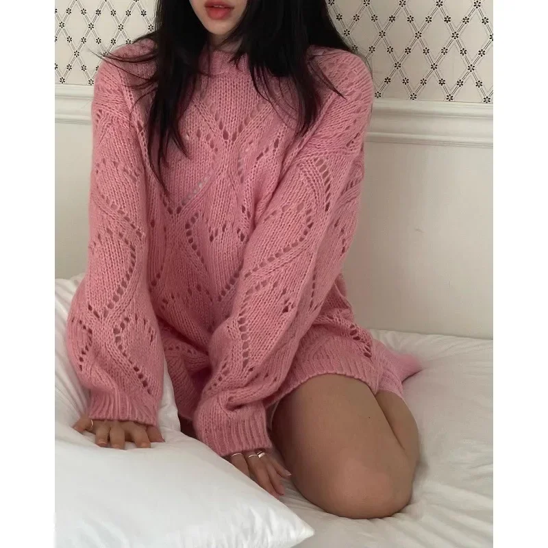 Knitted long-sleeve, sweater, round collar