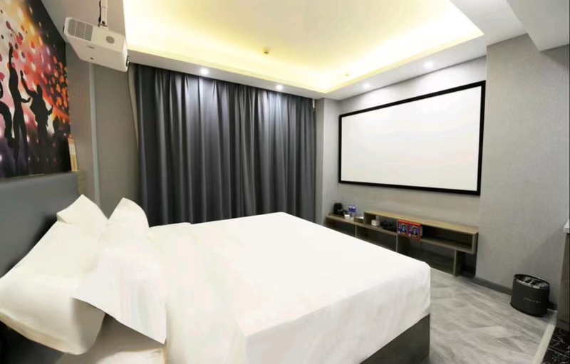 Lengshui River City Home Hotel (Wansheng Sibudu Plaza Branch) Heart-To-Heart Video Conferencing Room { 0inch Projectors + Independent System