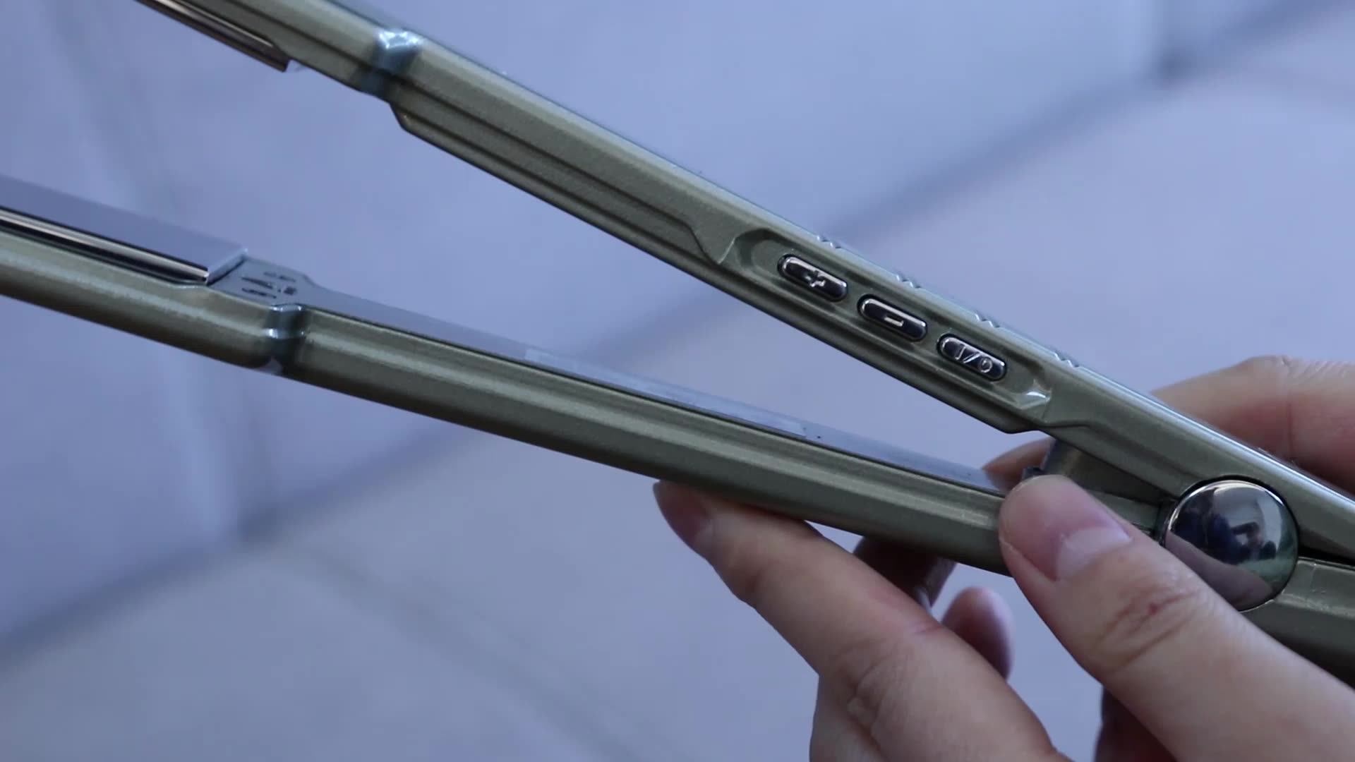 Wholesale Professional Hair Flat Iron Ceramic Ptc 2 In 1 Hair Curling Straightening Iron Mirror