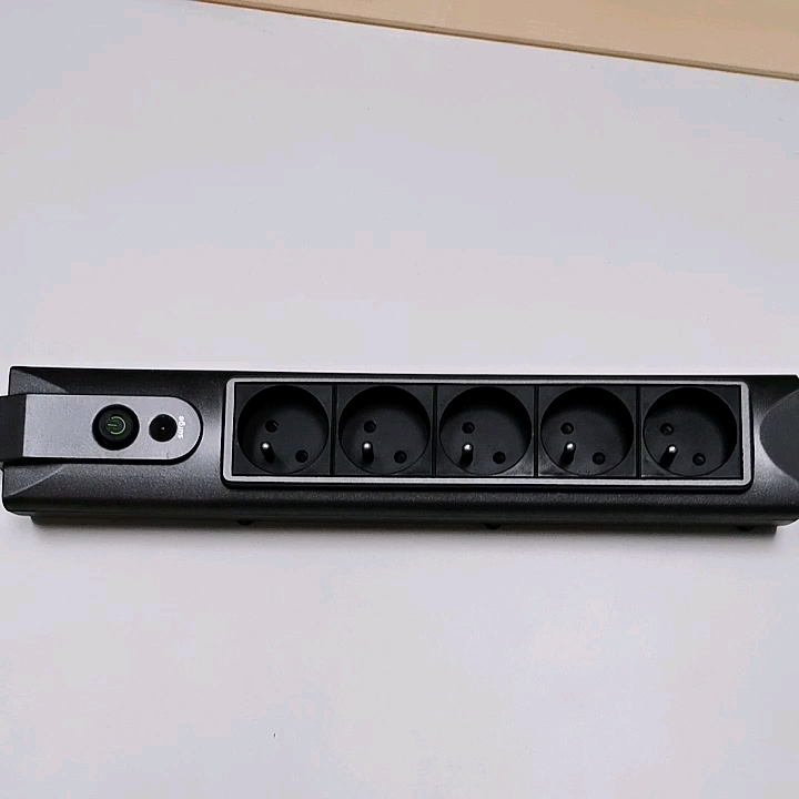 5 German Outlet Surge Protector European Plug Multi Extension Cord