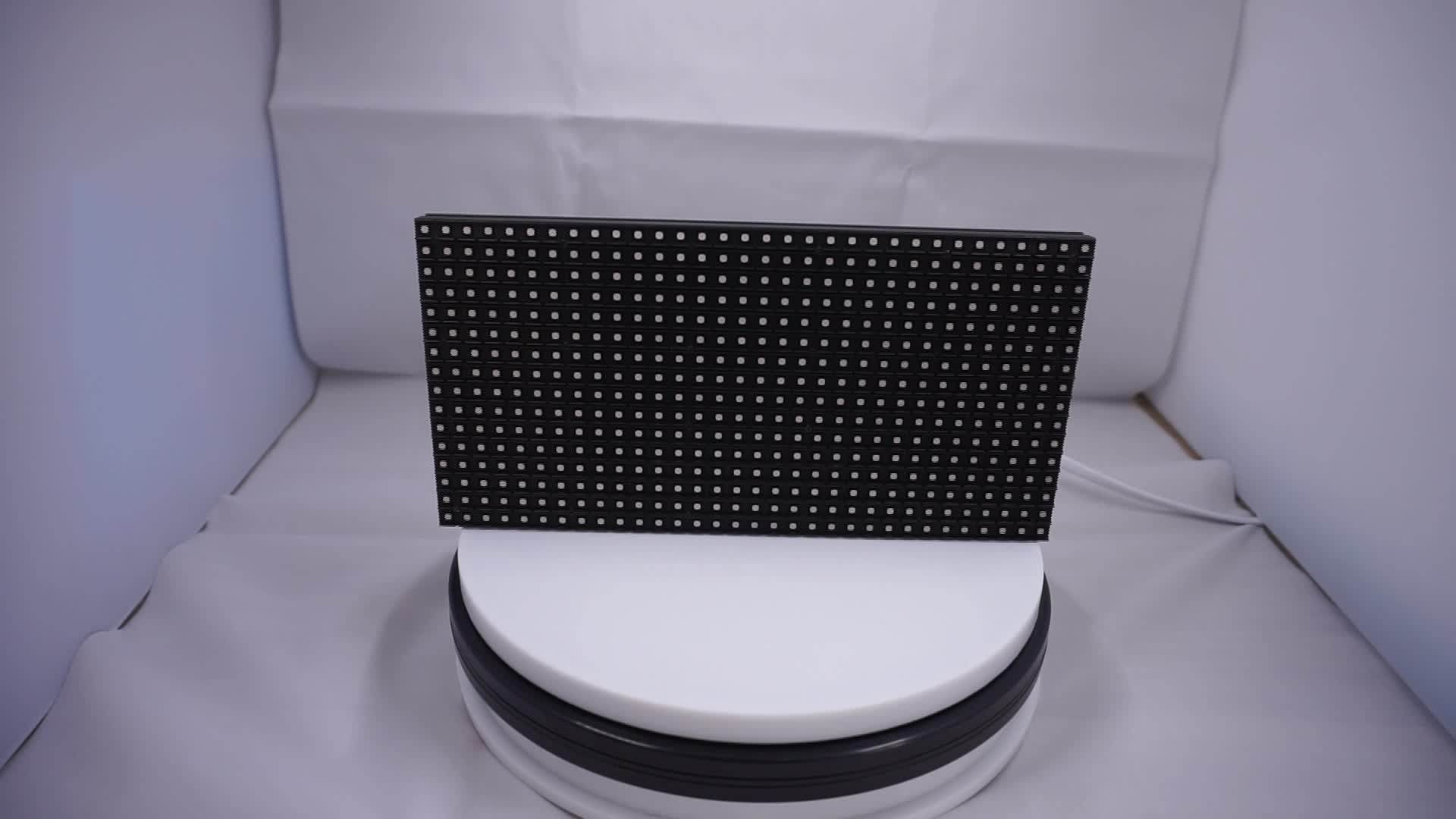 Module LED Extérieur P10 1/8 - 320x160mm - Résolution 172x86 Px - Haute Luminosité ≥550 Cd/m² - 2