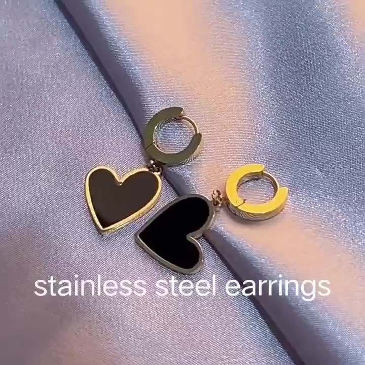 Simple Style Tarnish Free Waterproof Earring White Black Shell Heart