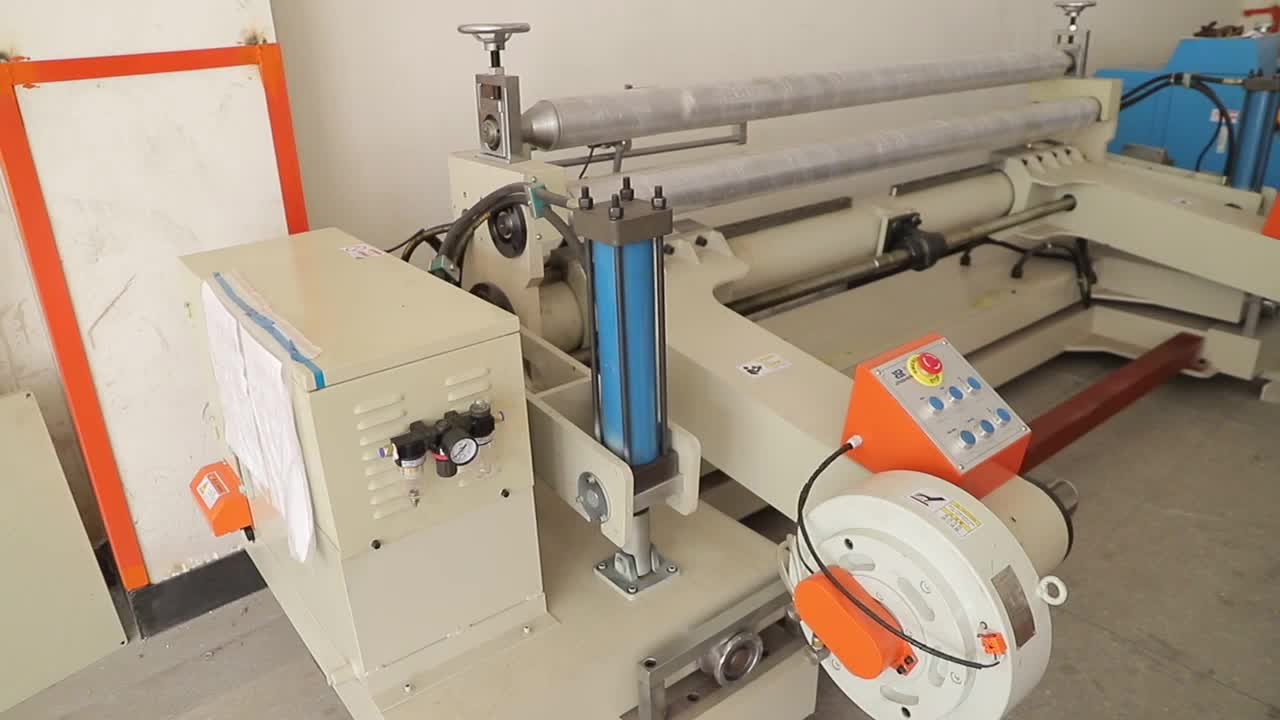 Kraft Jumbo Paper Roll Slitting Rewinding Paper Rolling Machine Js