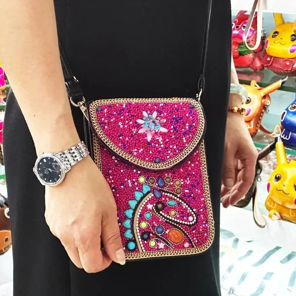 Bohemian Women's Mobile Phone Bag Xinjiang Inner Mongolia Yunnan Tourist Souvenirs Retro Heavy Industry Rice Bead Shoulder Bag