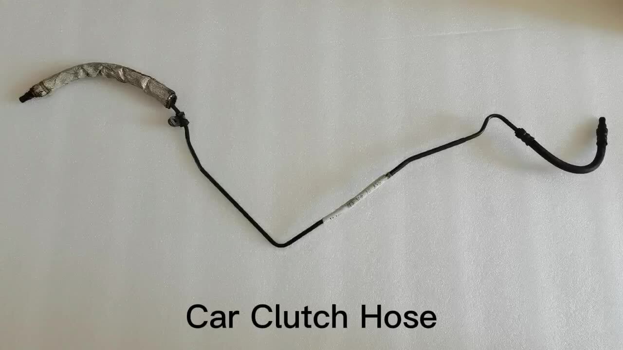 OE 95811641501 Best Selling Auto Spare Parts Clutch Master 