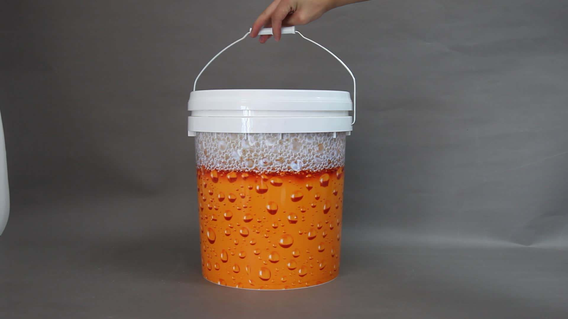 Download High Quality Food Grade 10l Pp Plastic Paint Bucket With Lid - Buy Clear Plastic Bucket,10l ...