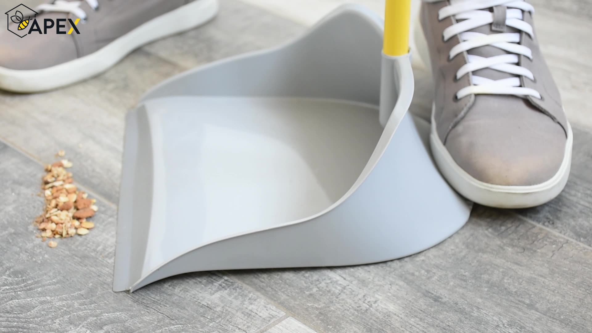 Upright Plastic Dustpan With Rubber Lip And Foot Fix Long Yellow