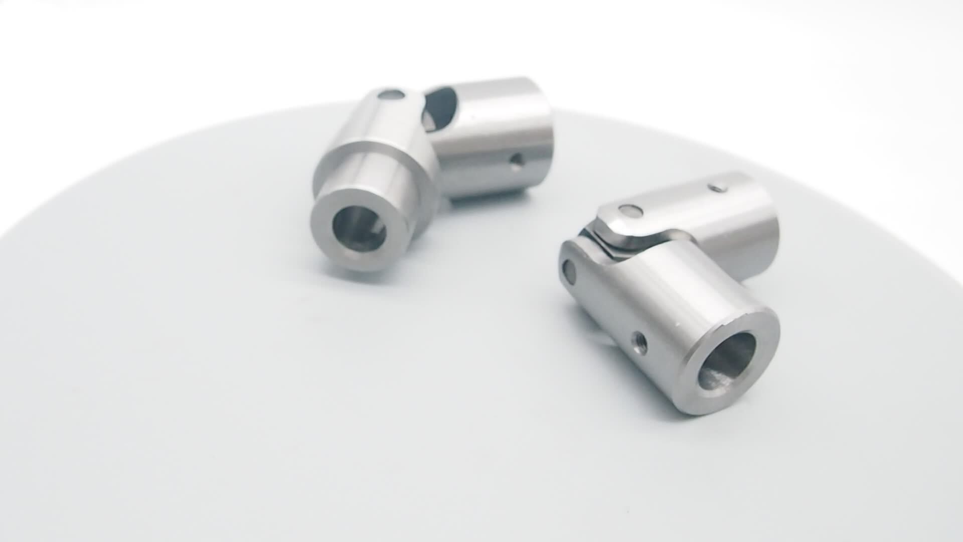 Eixo Cardan Único com Junta Universal Miniatura Triporter RC U Joint