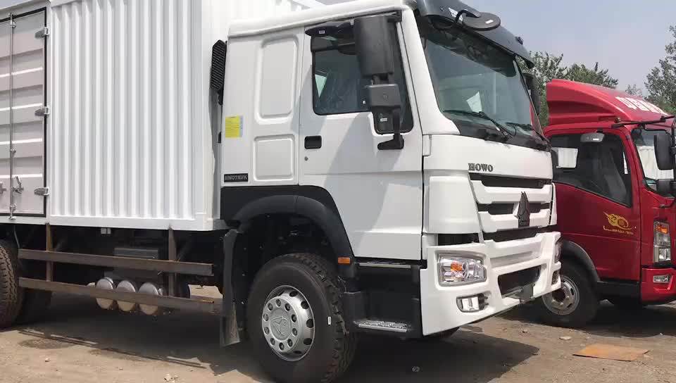 Sino Howo Long Distance 4x2 Cargo Truck Container Type With Hydraulic