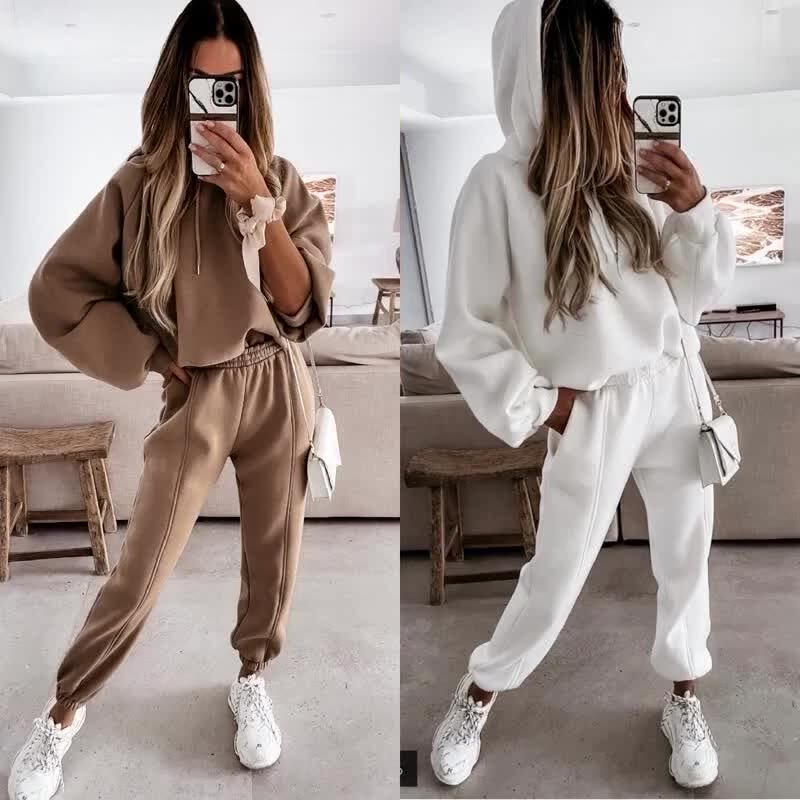 Carrot Jogging Pants Pullover Sweater 