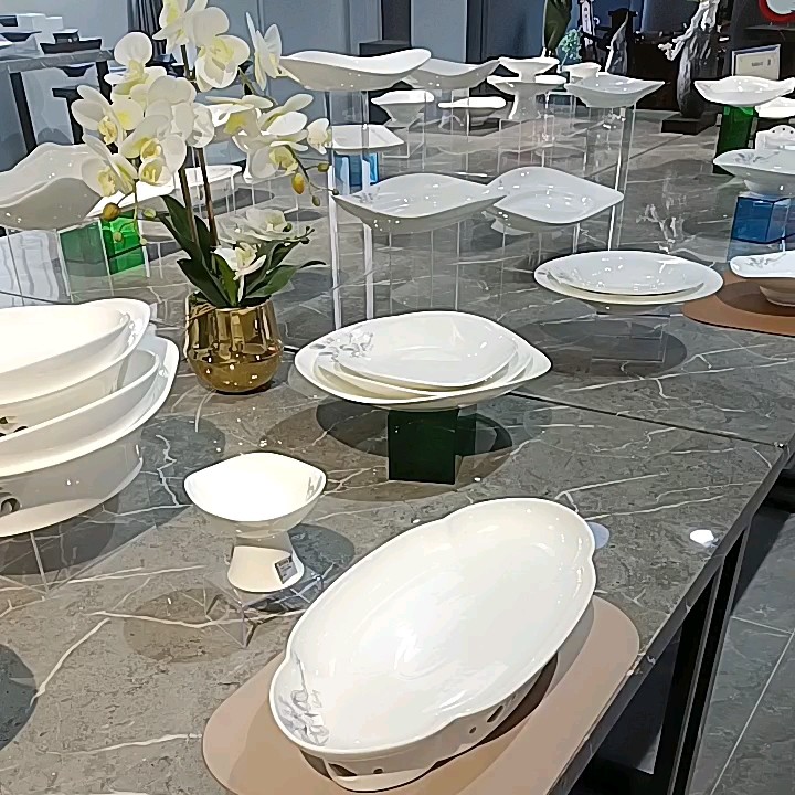 1110ml Heat Resistant White Ceramic Pot Teapot Set Cheap Porcelain Teapot Royal Porcelain Tea