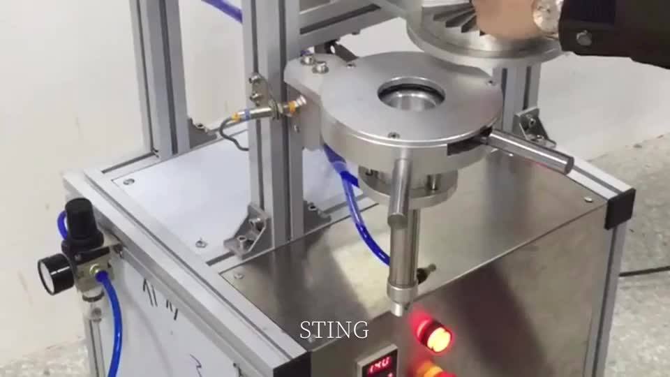 Blue Bubble Pleated Paper Wrapping Machine Toilet Soap Pleated Packing