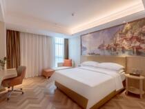 Vienna Hotel (Shenzhen Baoan Center Fanshen Metro Station Branch) Superior King Room
