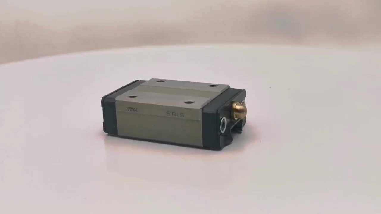 Линейный направляющий блок THK SR15W