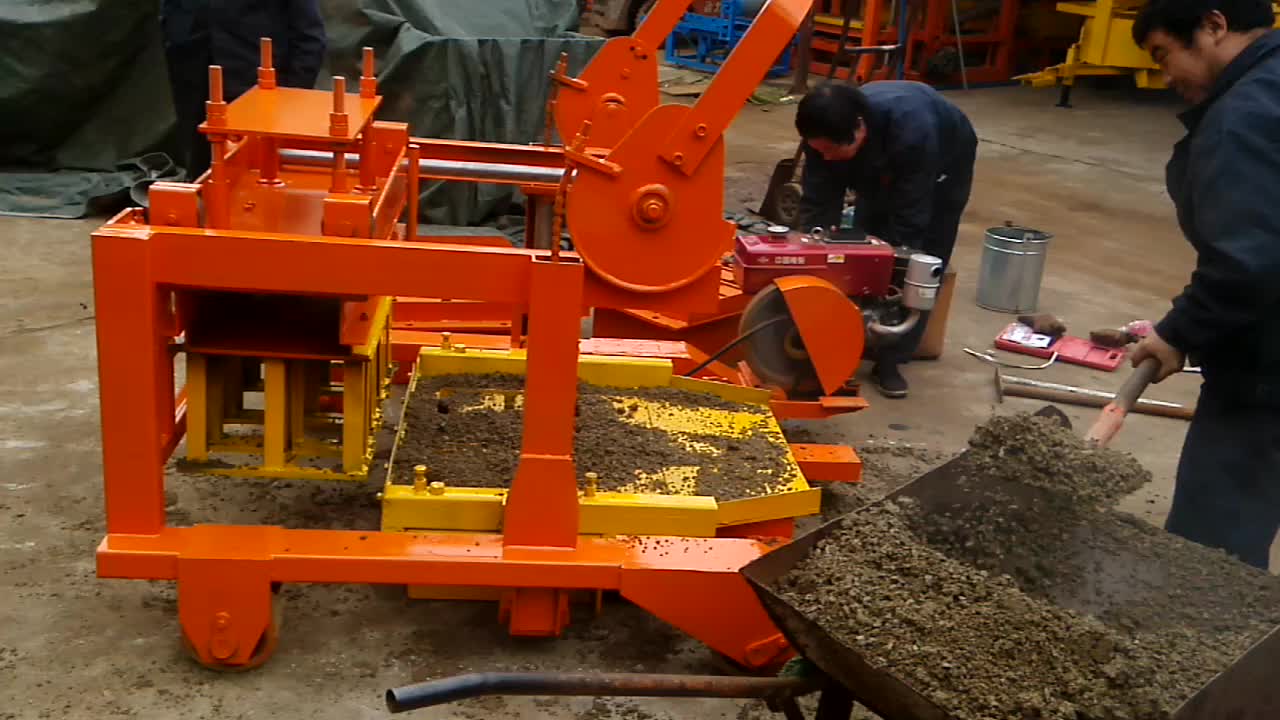 Qcm430 Small Scale Diesel Engine Egg Laying Block Machine Brick Making