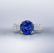 Kaka in the global Sri Lanka sapphire royal blue cornflower fire sparkling boutique live stone selection