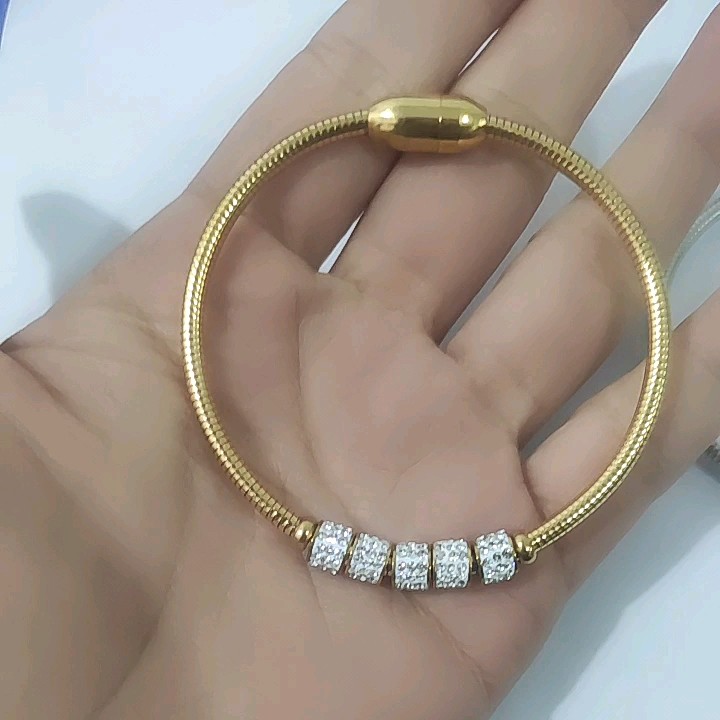 Wholesale Jewelry Cheap Titanium Clasp Bracelet Bangle Women Accessories 316l Stainless