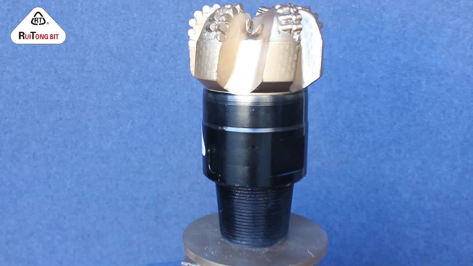 97/8inch Api Certificate Matrix Body Diamond Pdc Drill Head For Oil And