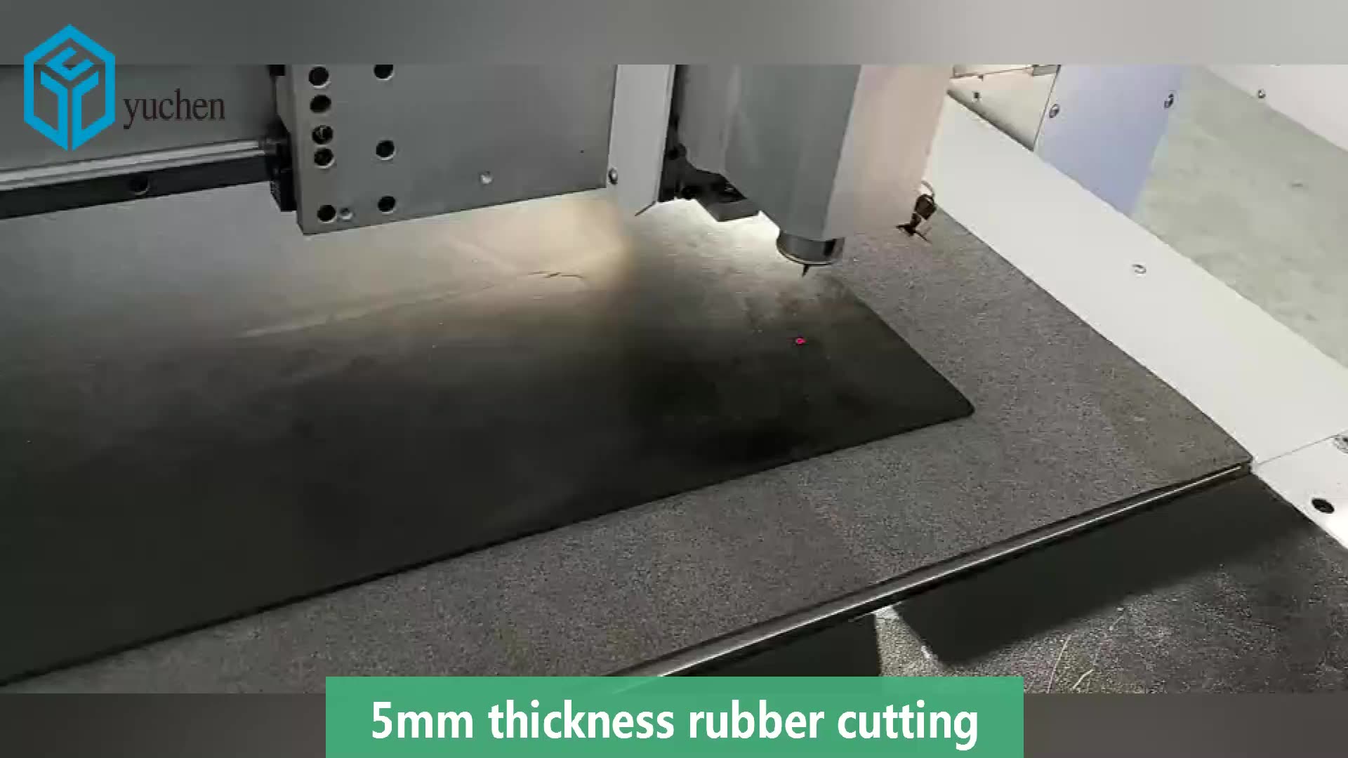 Auto Mat Cutter Pvc Rubber Mat Cutting Machine For Automotive Interior
