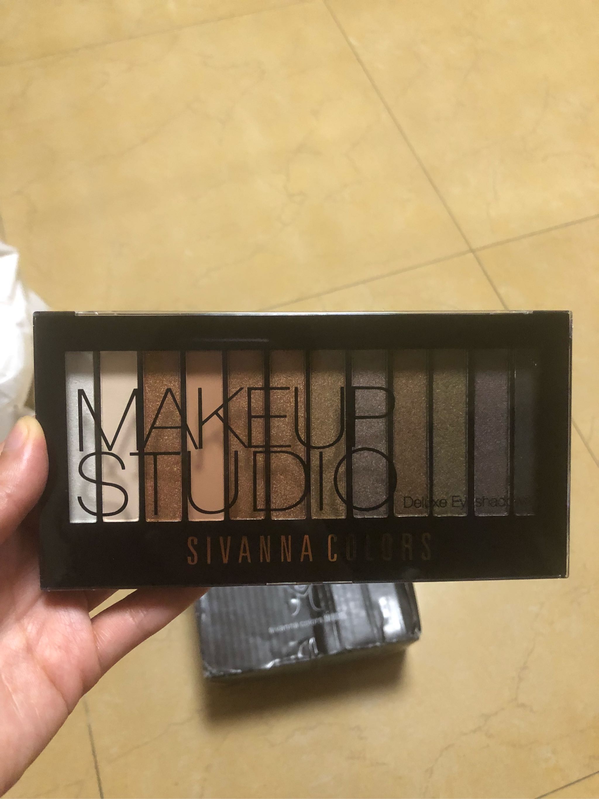 思薇娜12色眼影试用怎么样是什么档次好用吗，使用半年后真实评价,第5张