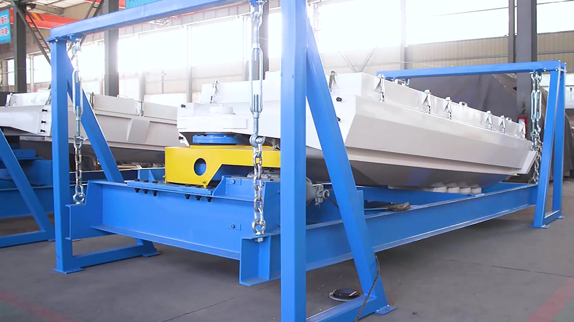 Manufacturer Custom Gyratory Wood Chips Screening Machine For Sieving