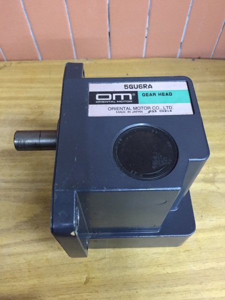 Japan Oriental Motor 5GU6RA corner solid reducer can be equipped with 90W 120W motor disassembly spot