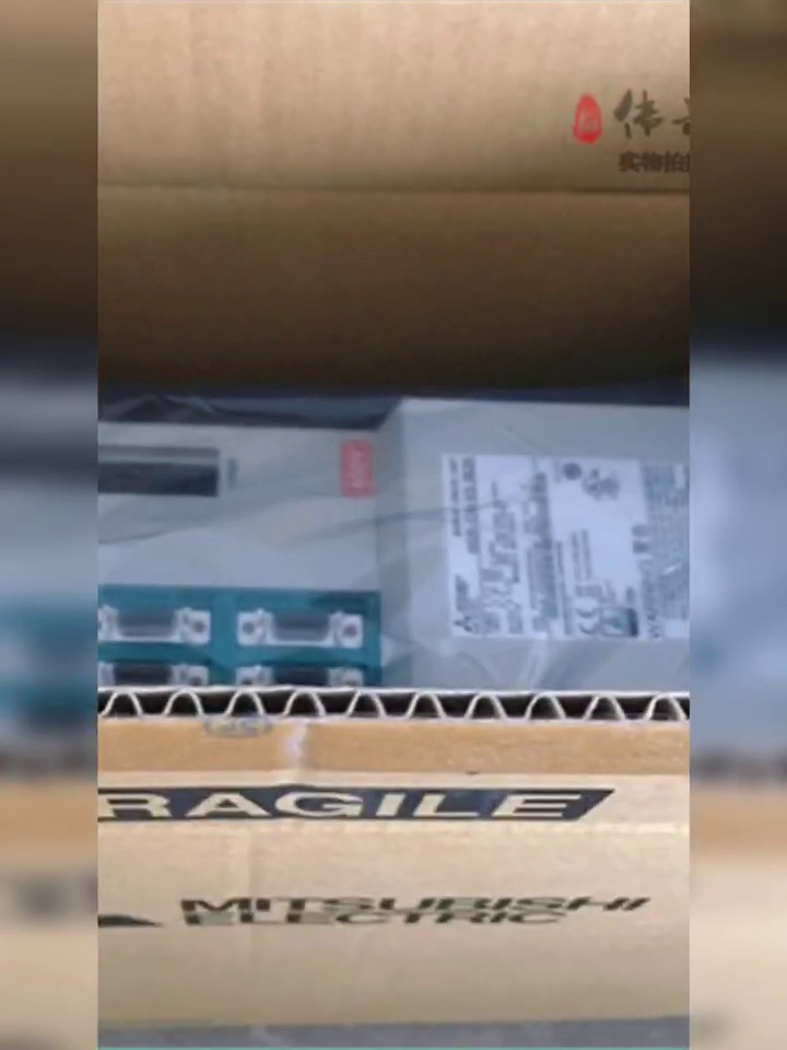 库存抢鲜。安川SGD7S-2R8A10A002交流伺服驱动器，工业自动化必备神器