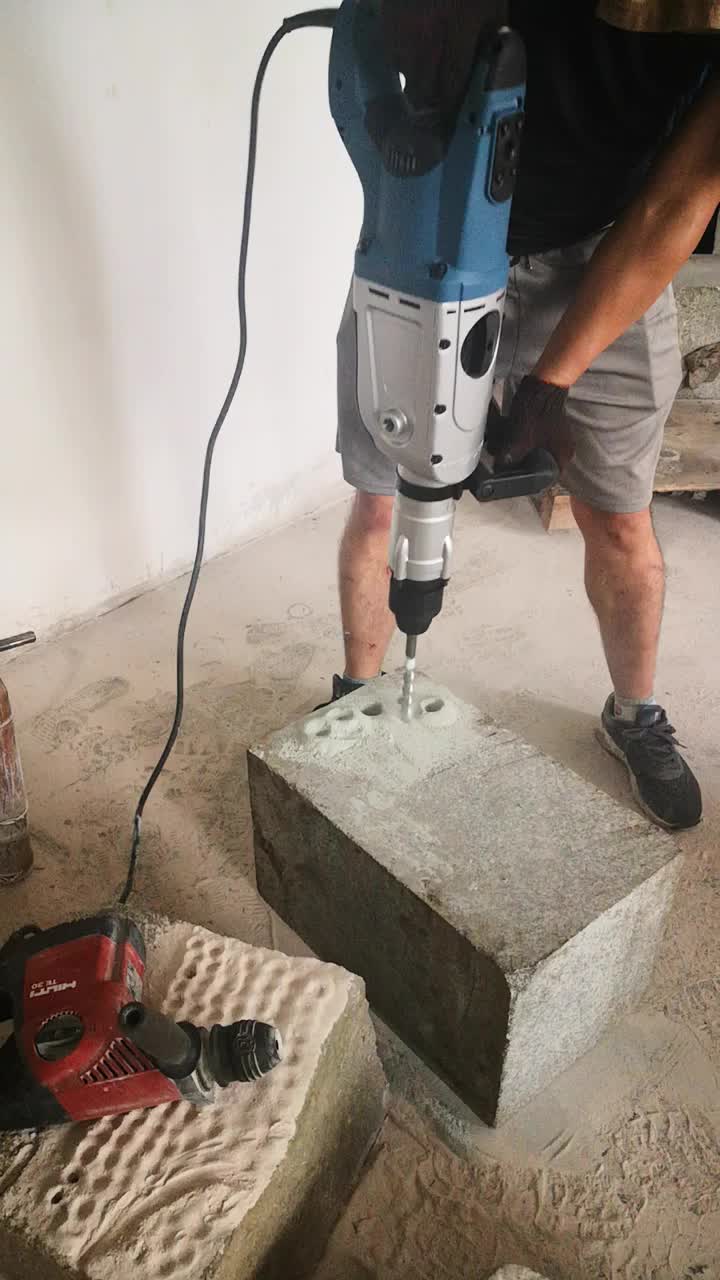 Tolhit Cordless Crown Electric Demolition Breaker Hammer Drill Power