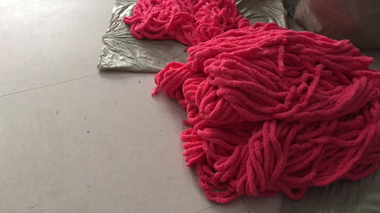Wholesale Cynthia Super Bulky Giant Big Yarn 100 Chenille Yarn For