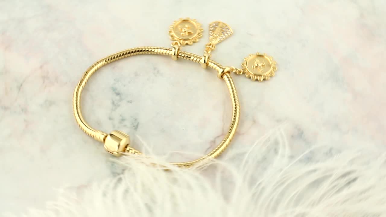 Trendy Religious Charm Bracelets 18k Gold Plated Jewelry Bangle