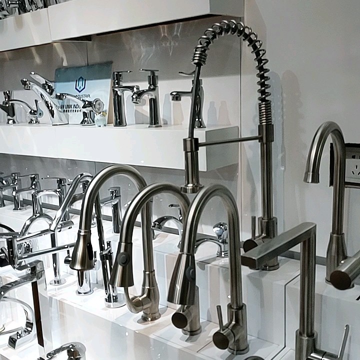 Professional Qatar Mixer Tap Black 304 Stainless Steel Kitchen Faucet