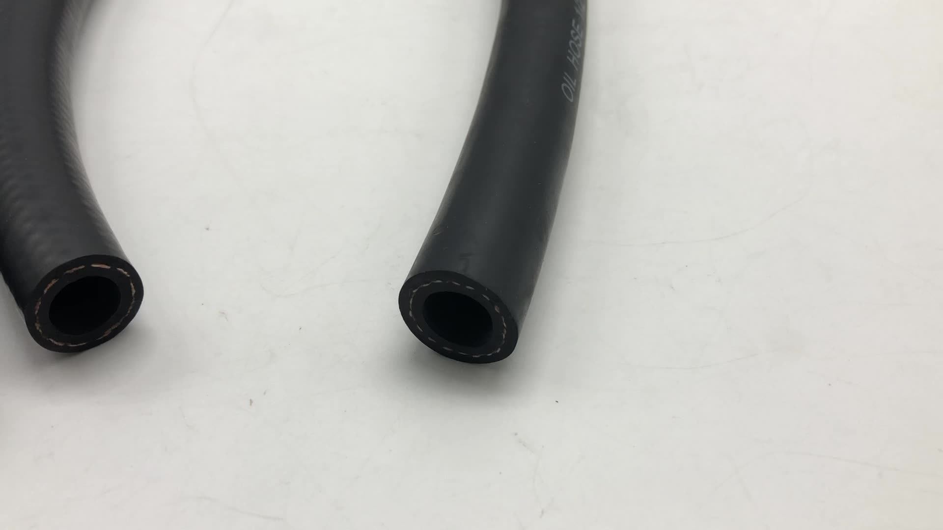 Flexible 20 Bar Middle Pressure Oil Petrol Resistant Rubber Hose Tubing