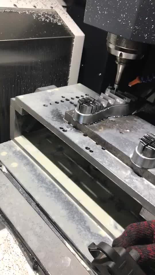 охлаждение чпу. охлаждение чпу. системы охлаждения шпинделя станка чпу. охлаждение шпинделя. охлаждение шпинделя станка чпу водяное.