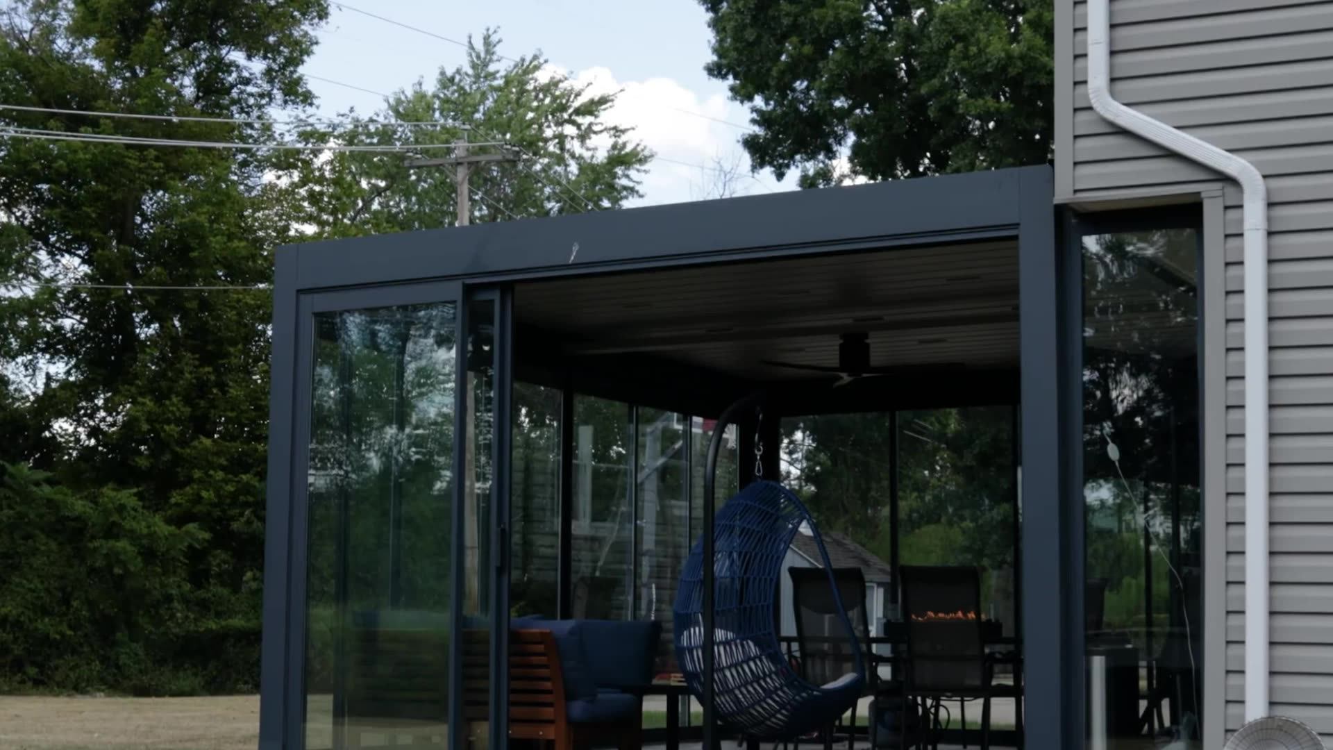 Modern Garden Bioclimatica Pergola Motorized Louvre Roof Kits Patio