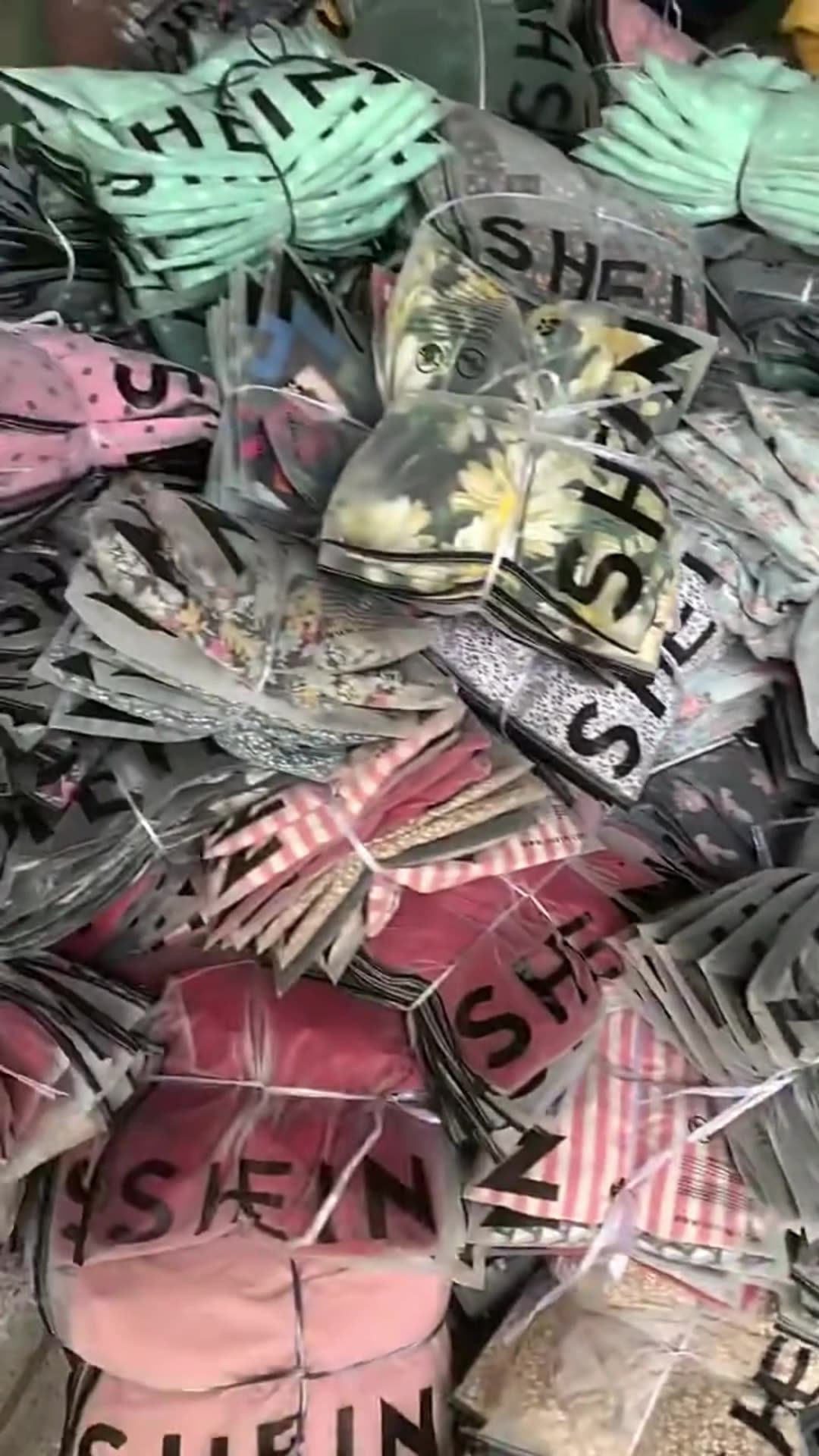 2022 Wholesale Stock Dress Swimsuit Clothes Factory Bulk Clothing