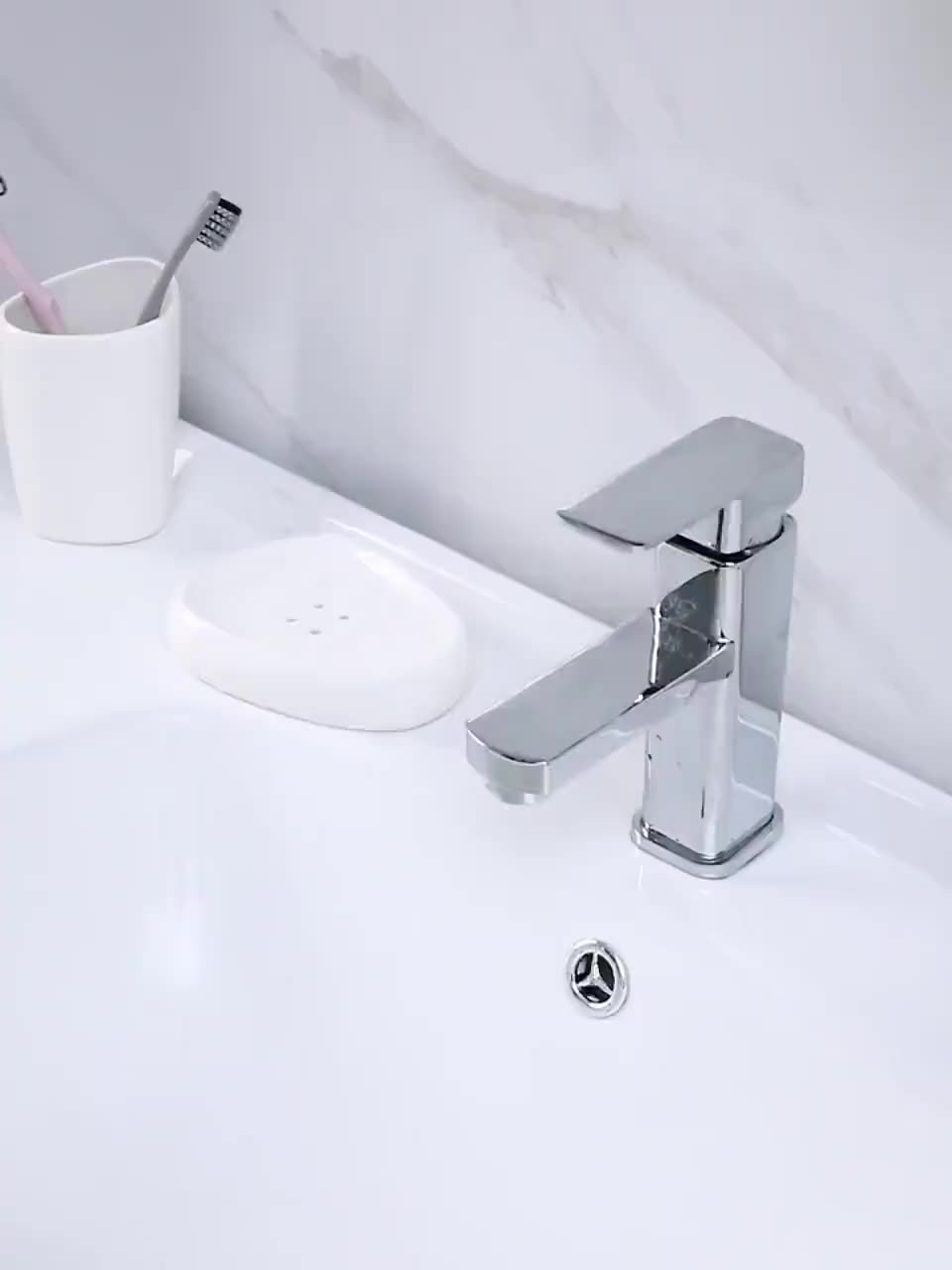 New creative leaf drain fertilizer box Non-perforated incense box Suction cup type powder room bathroom basin Laundry rack