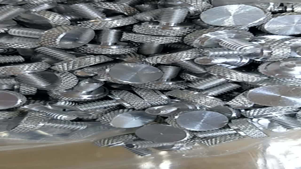 China Stainless Steel/aluminum M4 M5 M6 M8 Knurled Head Thumb Screw