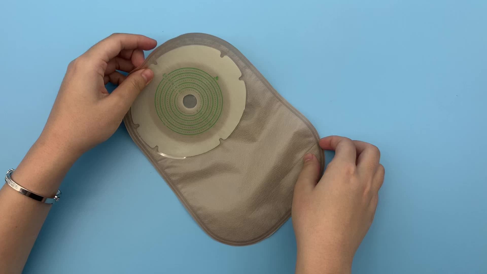 One Piece Ostomy Bag Colostomy Bag For Children Size 35mm Colostomy