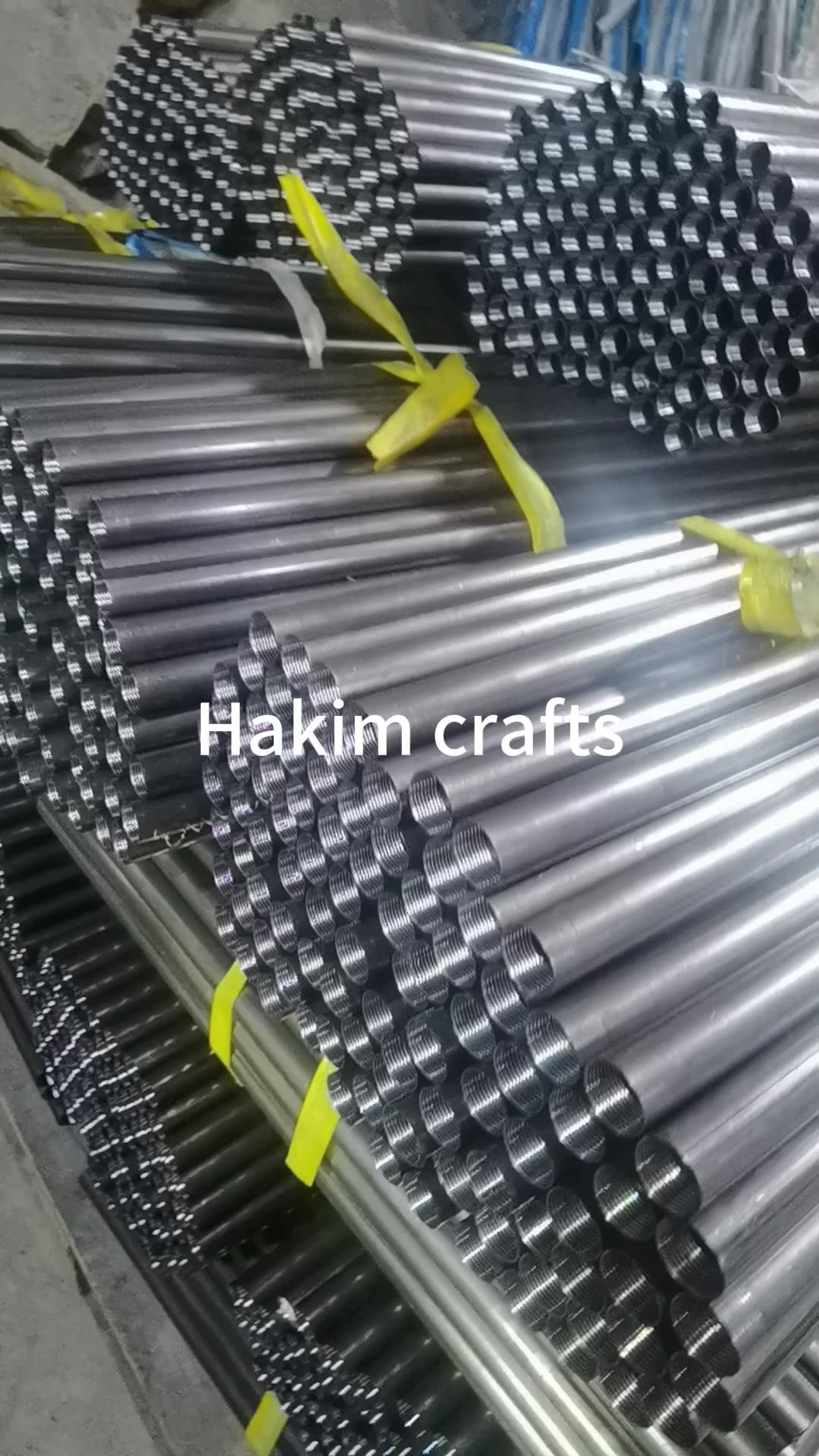 Wholesale Simplicity Metal Standing Floor Clothes Tree With Basket Coat